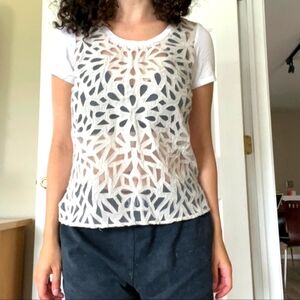 (XS)Babaton 💯 Silk Mesh Tee Shirt Top Ptp 17 × L24"